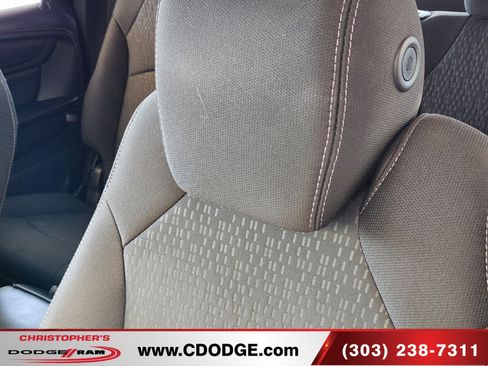 Used 2016 GMC Acadia SLE AWD/4WD image 15