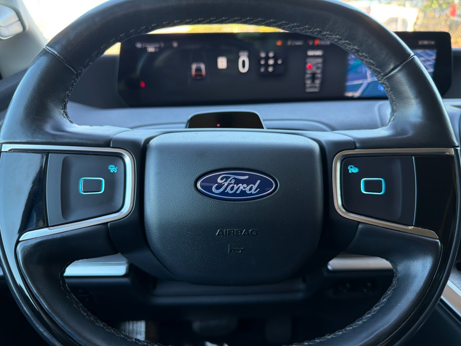 Used 2025 Ford Expedition Max Platinum AWD/4WD image 25