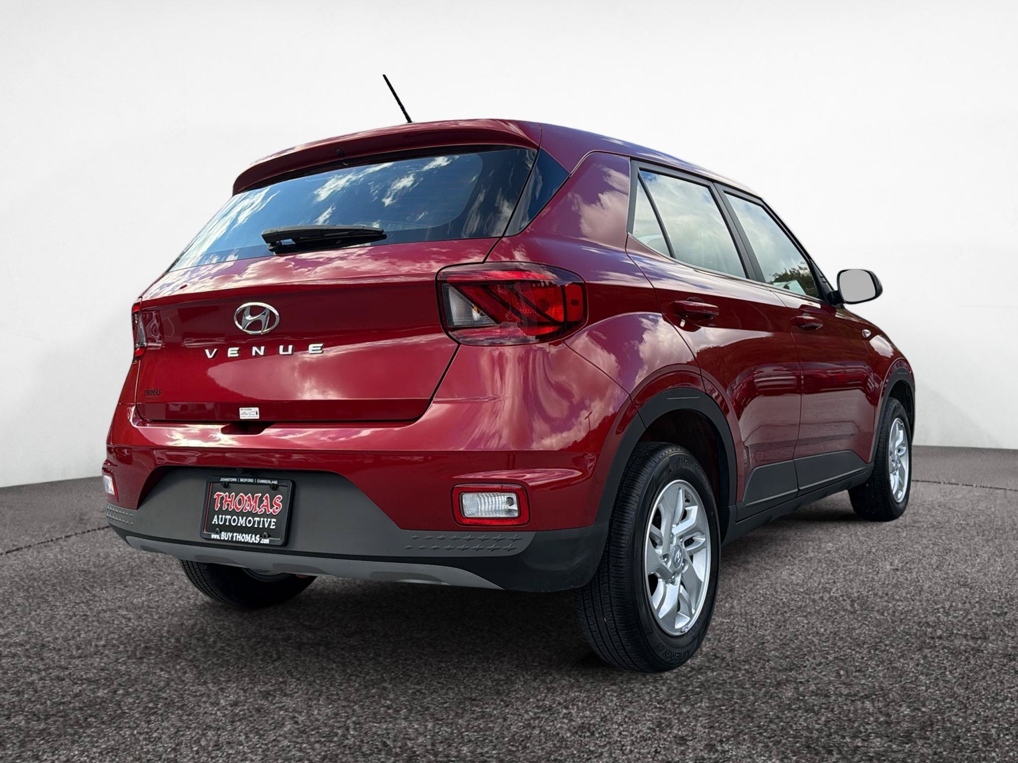 Certified 2025 Hyundai Venue SE FWD image 7