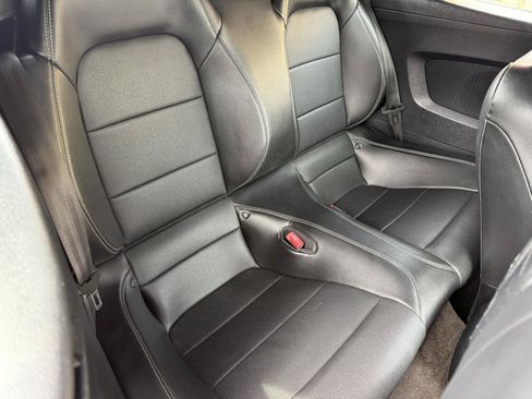 Used 2018 Ford Mustang Premium RWD image 20