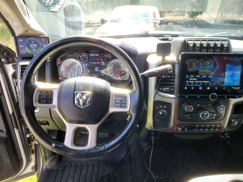 Used 2017 RAM 2500 Laramie AWD/4WD image 26