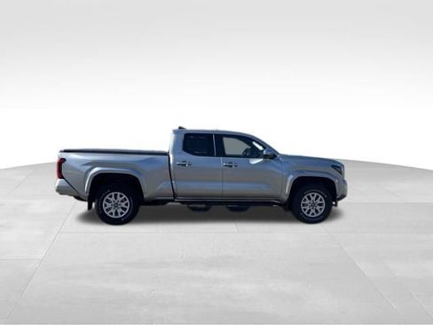 Used 2024 Toyota Tacoma SR5 image 6