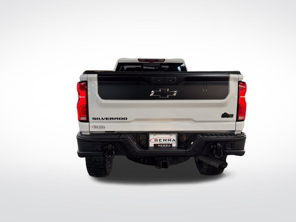 Used 2025 Chevrolet Silverado 2500 ZR2 w/ ZR2 Bison Edition AWD/4WD image 4