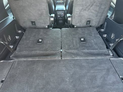 Used 2022 Ford Explorer ST w/ Equipment Group 401A AWD/4WD image 17