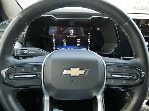 Used 2023 Chevrolet Colorado LT w/ LT Convenience Package III AWD/4WD image 25