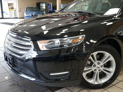 Used 2016 Ford Taurus SEL w/ Equipment Group 201A image 22