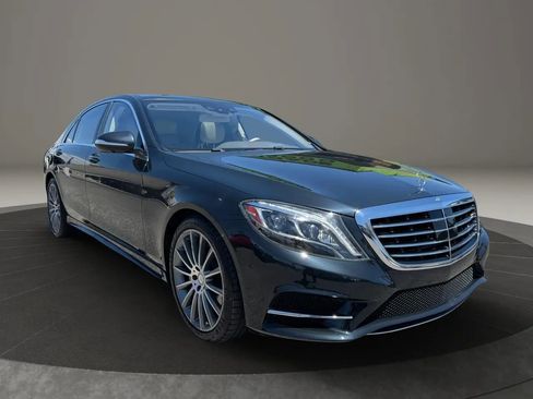 Used 2016 Mercedes-Benz S 550 Sedan image 4