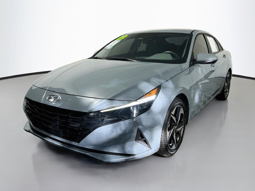 Used 2023 Hyundai Elantra SEL w/ Convenience Package FWD image 7