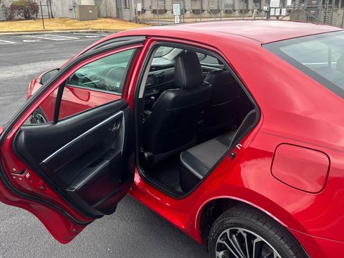 Used 2015 Toyota Corolla S image 10