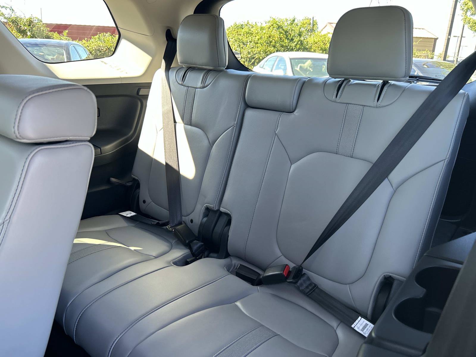 Used 2025 Honda Pilot EX-L image 27