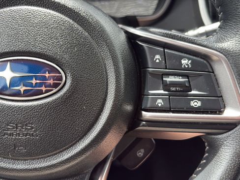 Used 2023 Subaru Ascent Limited w/ Technology Package AWD/4WD image 10