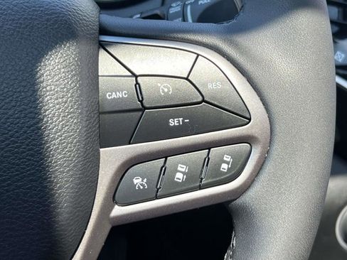 Certified 2021 Jeep Cherokee Limited image 21