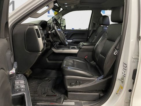Used 2018 Chevrolet Silverado 2500 LTZ w/ Duramax Plus Package AWD/4WD image 9