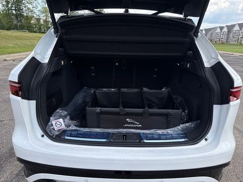 New 2026 Jaguar F-PACE R-Dynamic S AWD/4WD image 14