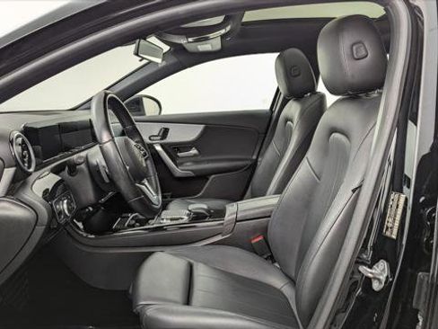 Used 2020 Mercedes-Benz A 220 image 14