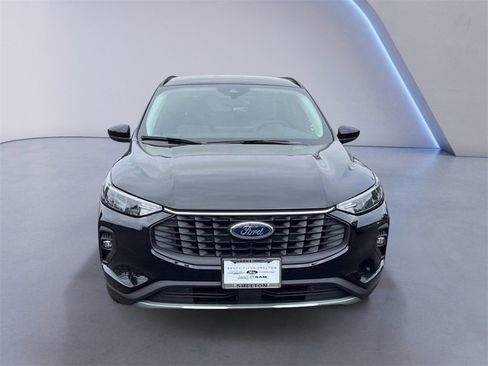 New 2025 Ford Escape Base image 2