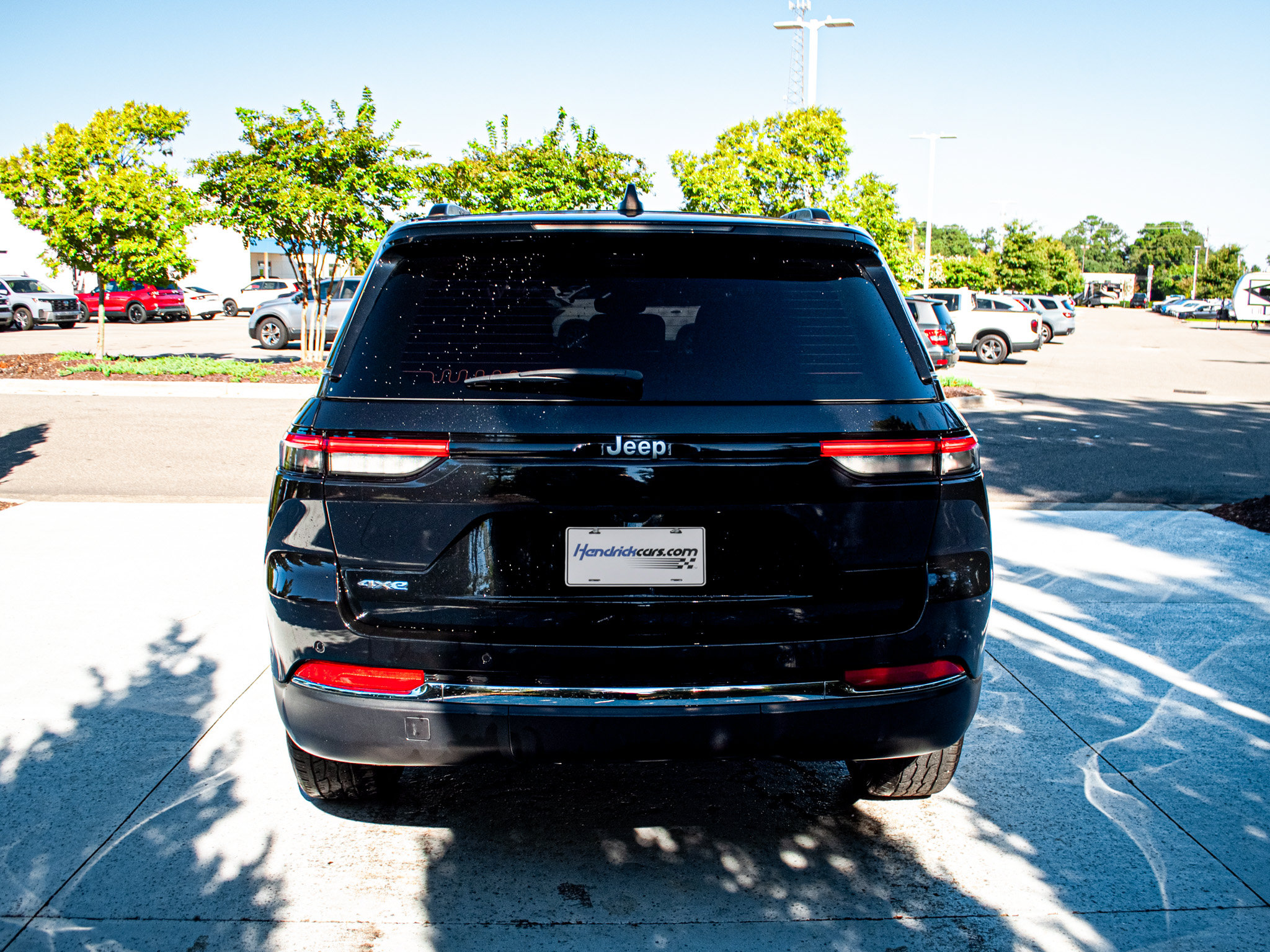 Used 2024 Jeep Grand Cherokee Limited 4xe AWD/4WD image 9