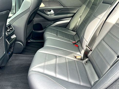Used 2024 Mercedes-Benz GLE 450 4MATIC image 19