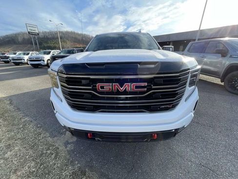 New 2026 GMC Sierra 1500 AT4 w/ AT4 Premium Package AWD/4WD image 2