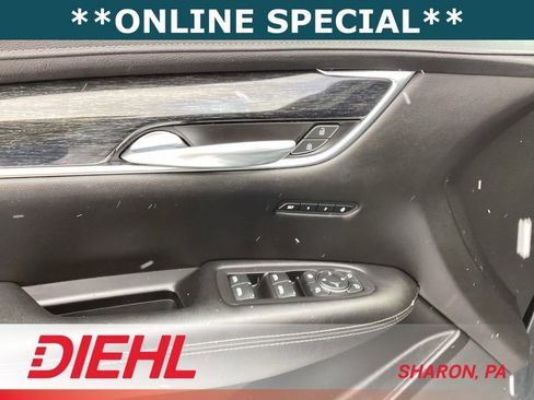 Used 2020 Cadillac XT5 Premium Luxury image 19
