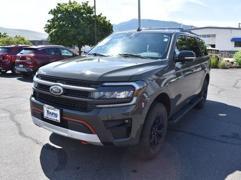 Used 2024 Ford Expedition Timberline AWD/4WD image 3