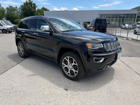 Used 2020 Jeep Grand Cherokee Overland AWD/4WD image 1