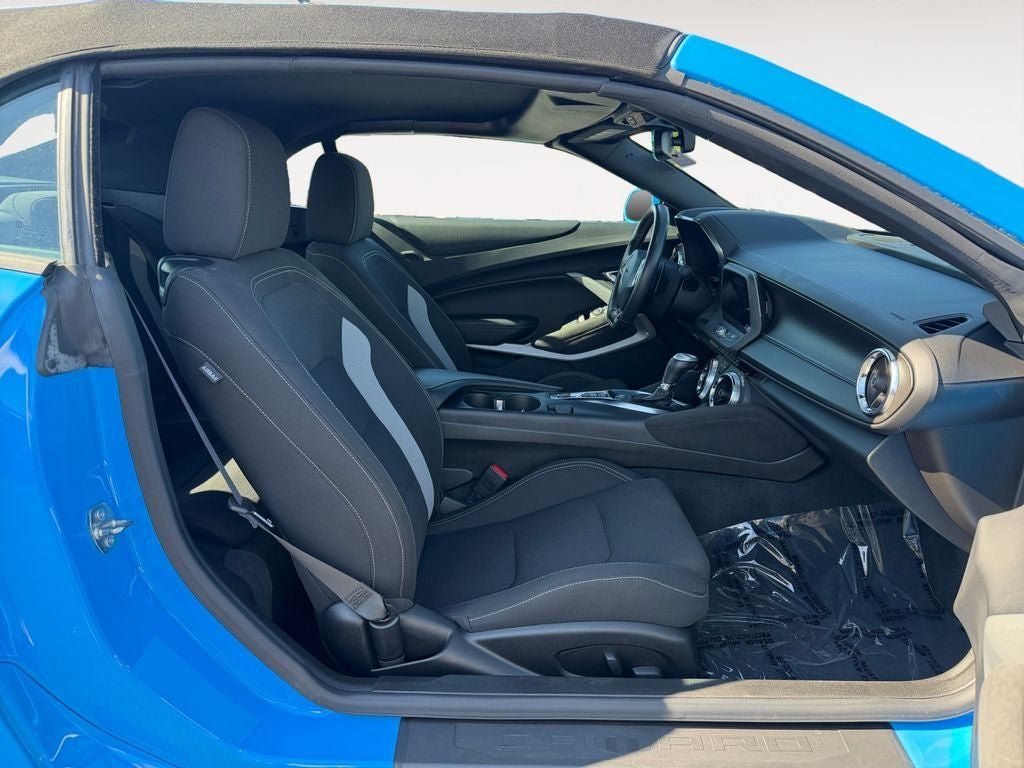 Used 2023 Chevrolet Camaro SS w/ Design Package 3 RWD image 24