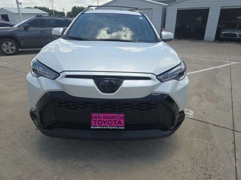 Used 2024 Toyota Corolla Cross AWD Hybrid image 3