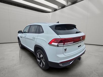 Used 2024 Volkswagen Atlas Cross Sport SE