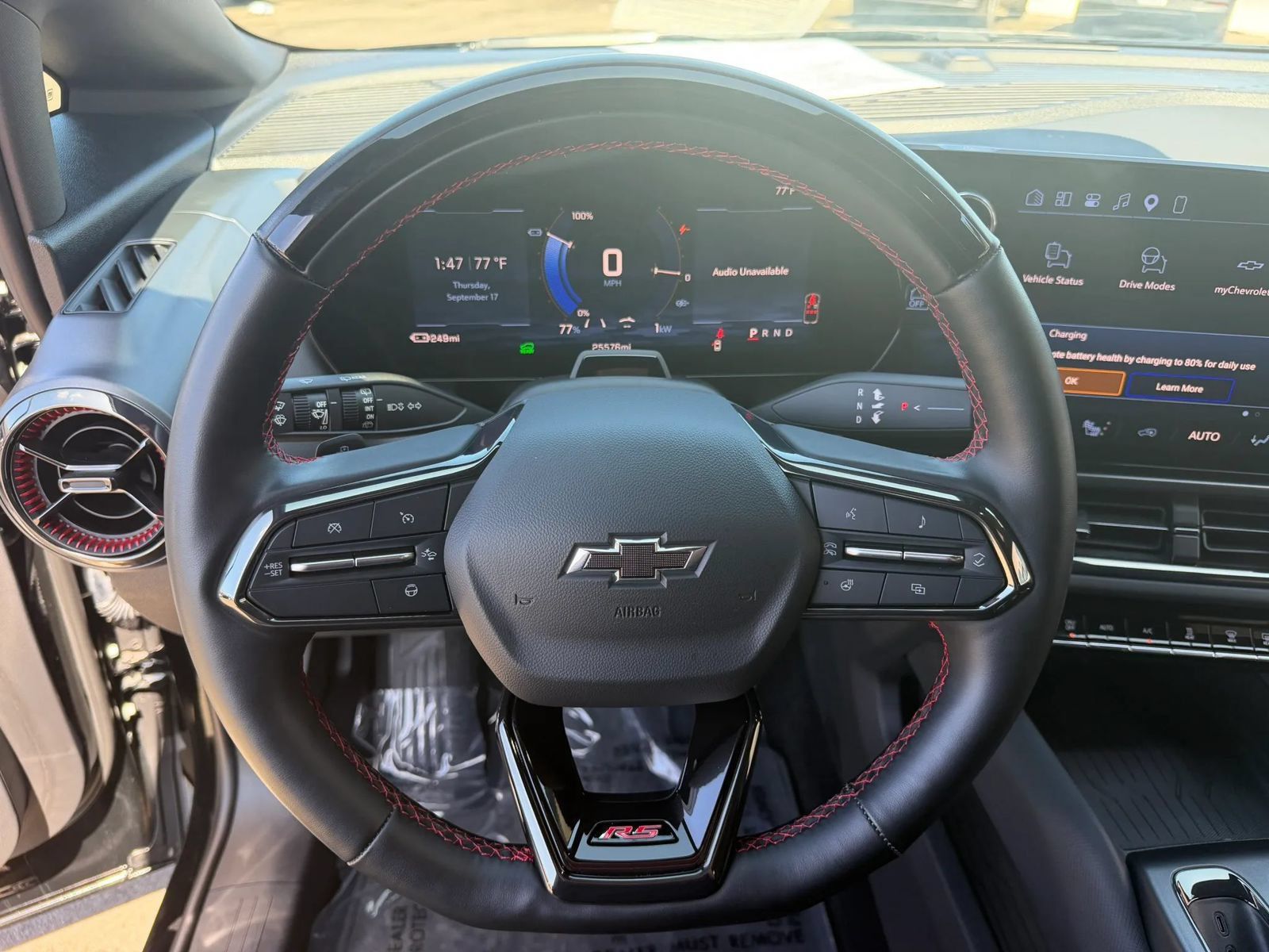 Used 2024 Chevrolet Equinox EV RS FWD image 12