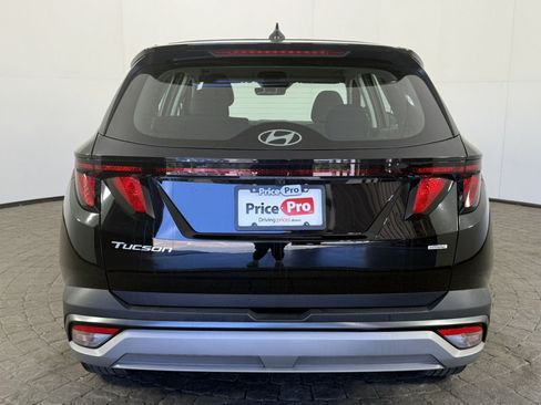 Used 2026 Hyundai Tucson SE AWD/4WD image 6