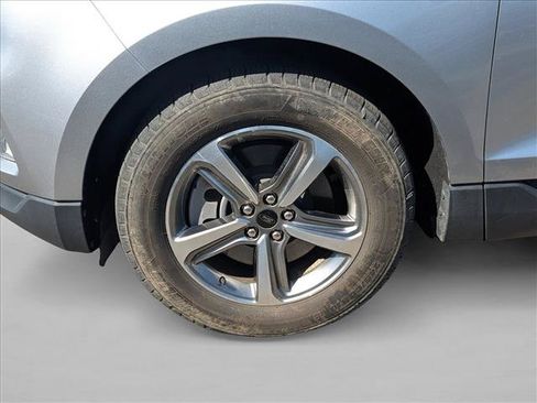 Used 2023 Ford Edge SEL w/ Convenience Package AWD/4WD image 22