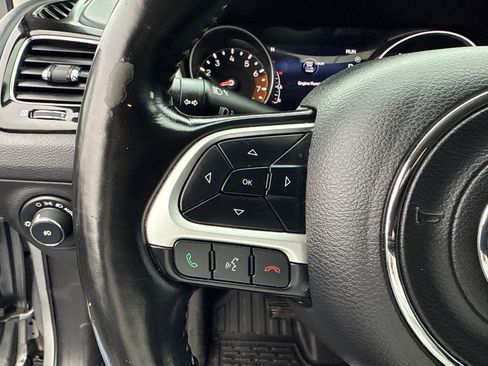 Used 2020 Jeep Compass Limited image 26