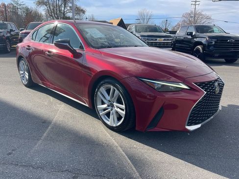 Used 2023 Lexus IS 300 w/ Comfort Package image 7