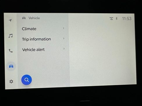 Used 2025 Toyota Sienna LE FWD image 29