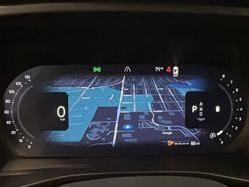 Used 2026 Volvo XC40 B5 Plus w/ Protection Package Premier image 15