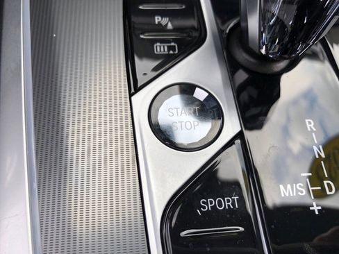 Used 2023 BMW X5 xDrive45e w/ Executive Package image 30