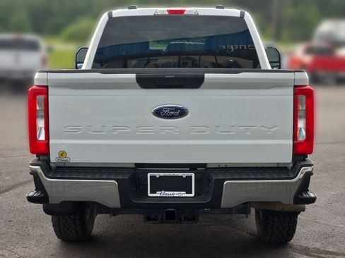 Used 2025 Ford F250 XLT AWD/4WD image 7