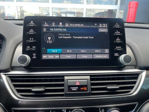 Used 2019 Honda Accord Sport image 15