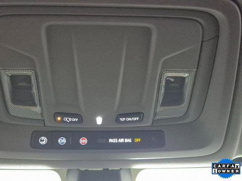 Used 2019 Chevrolet Silverado 1500 RST image 20