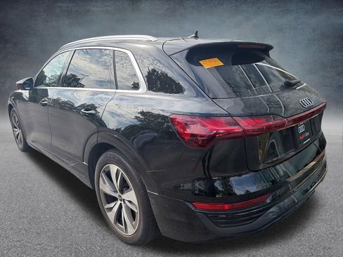 Used 2024 Audi Q8 e-tron Premium Plus w/ Premium Plus Package AWD/4WD image 3