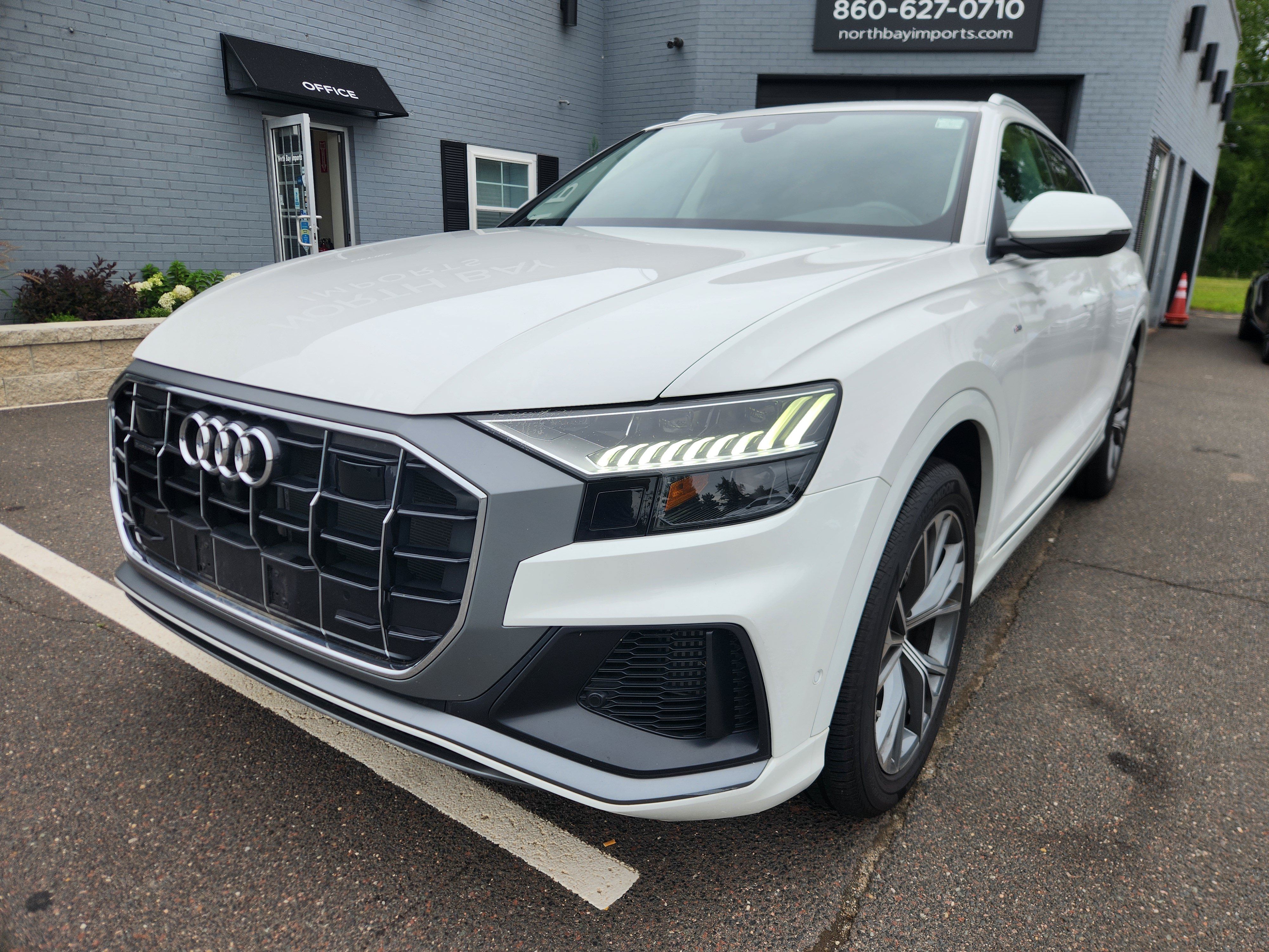 Used 2023 Audi Q8 Premium Plus w/ Premium Plus Package AWD/4WD image 4