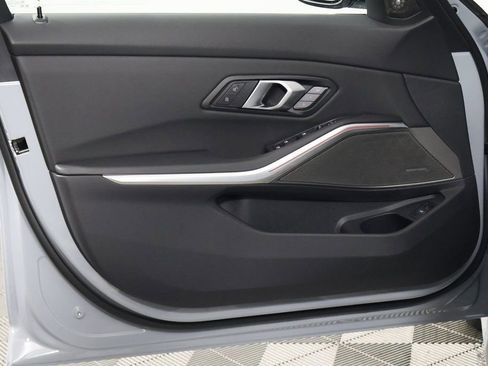 New 2026 BMW 330i Sedan w/ M Sport Package image 7