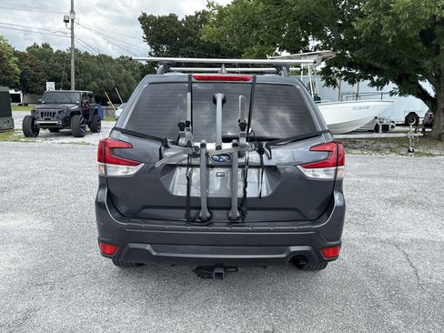 Used 2021 Subaru Forester image 4