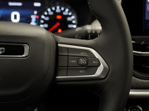 New 2026 Jeep Compass Latitude image 26