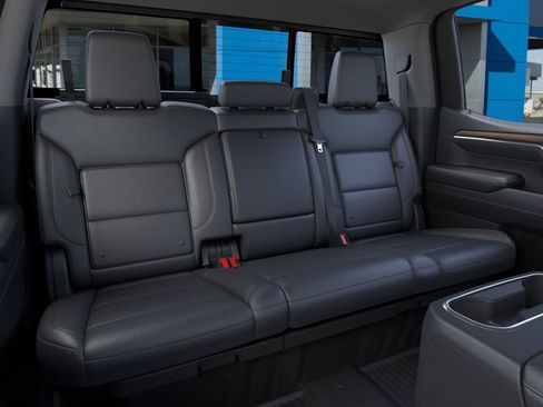 New 2026 Chevrolet Silverado 1500 LT Trail Boss w/ Convenience Package II AWD/4WD image 17