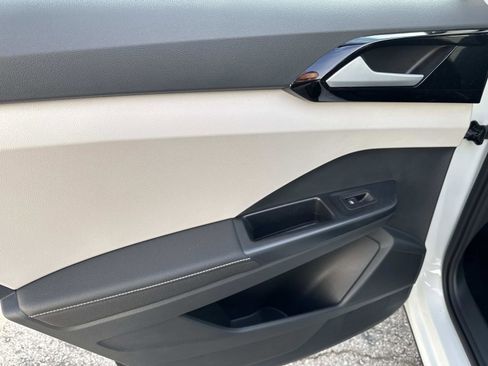 New 2026 Volkswagen Taos S image 9