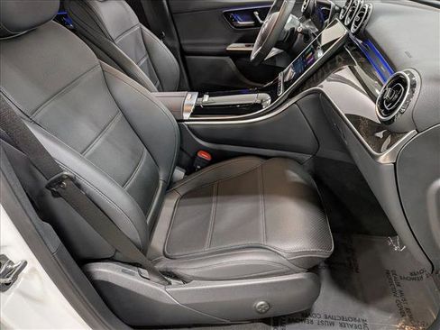 Used 2026 Mercedes-Benz GLC 300 4MATIC image 21