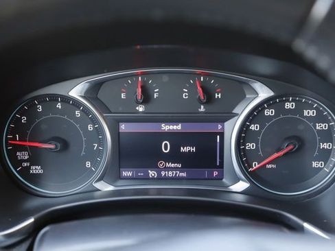 Used 2019 Chevrolet Equinox LT w/ Sun & Navigation Package AWD/4WD image 29