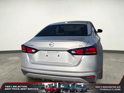 Used 2024 Nissan Altima 2.5 SV